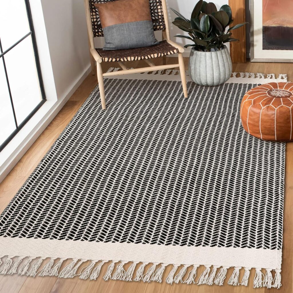 A cotton throw rug that is a good example of Machine Washable Rugs available from Amazon.