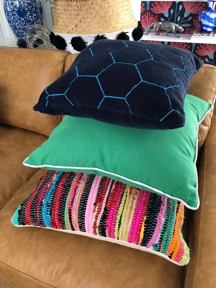 How to Creatively Style Pillows on Your Sofa