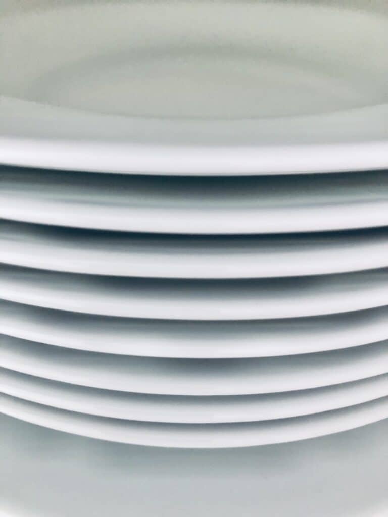 A stack of white bowls.