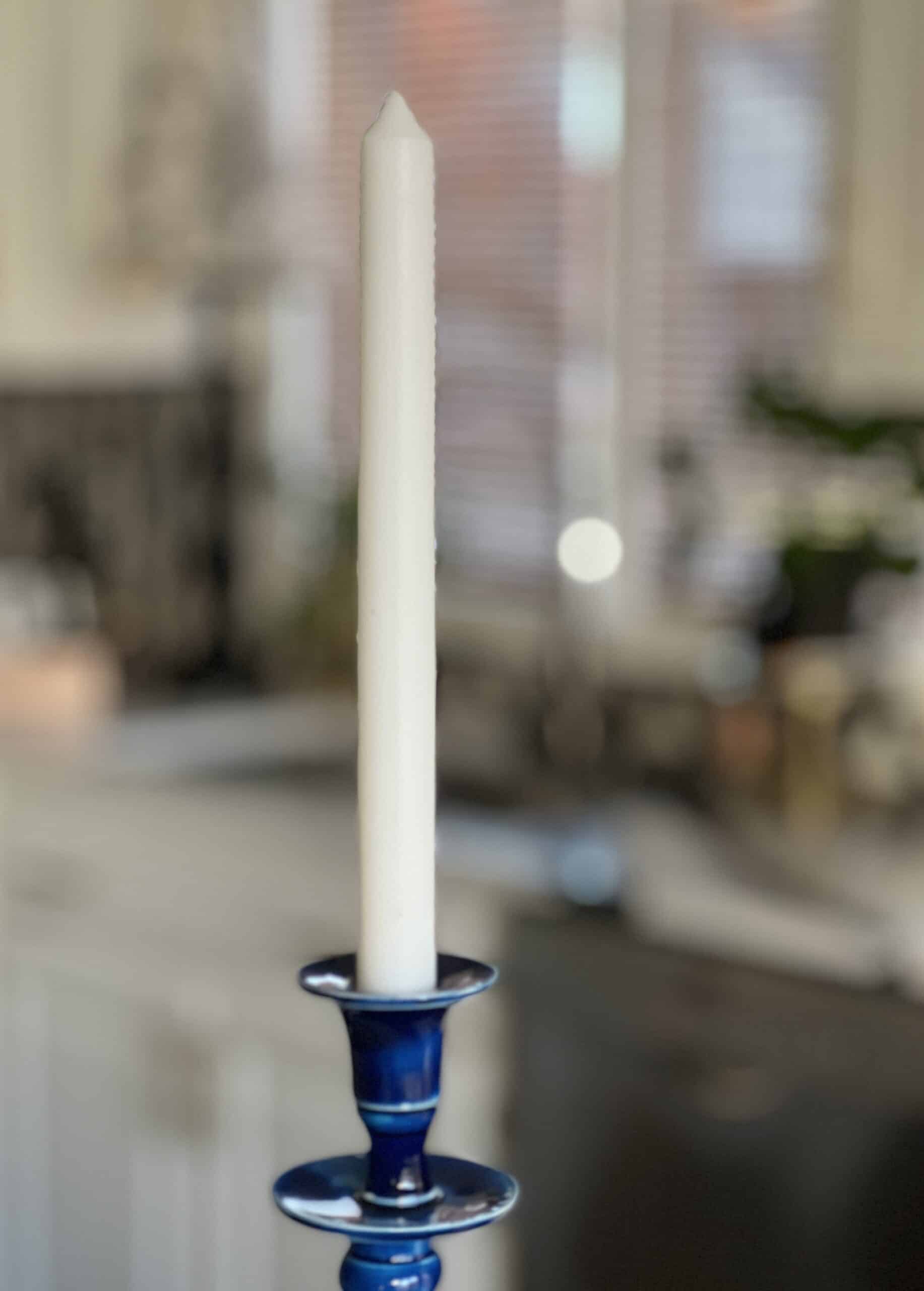 An Easy DIY Candle Idea for Your Dining Table