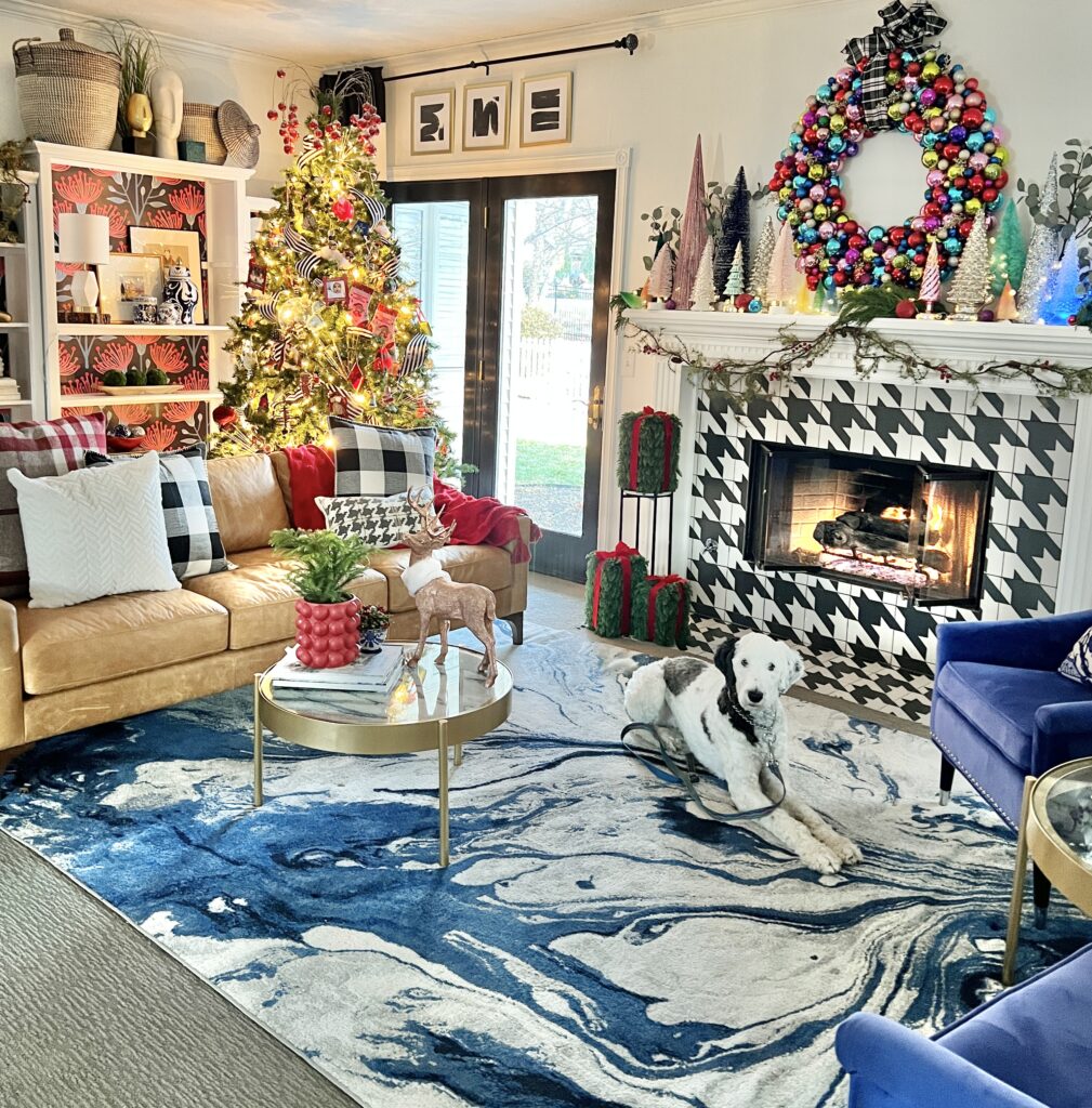 A colorful Christmas home tour for all to enjoy.