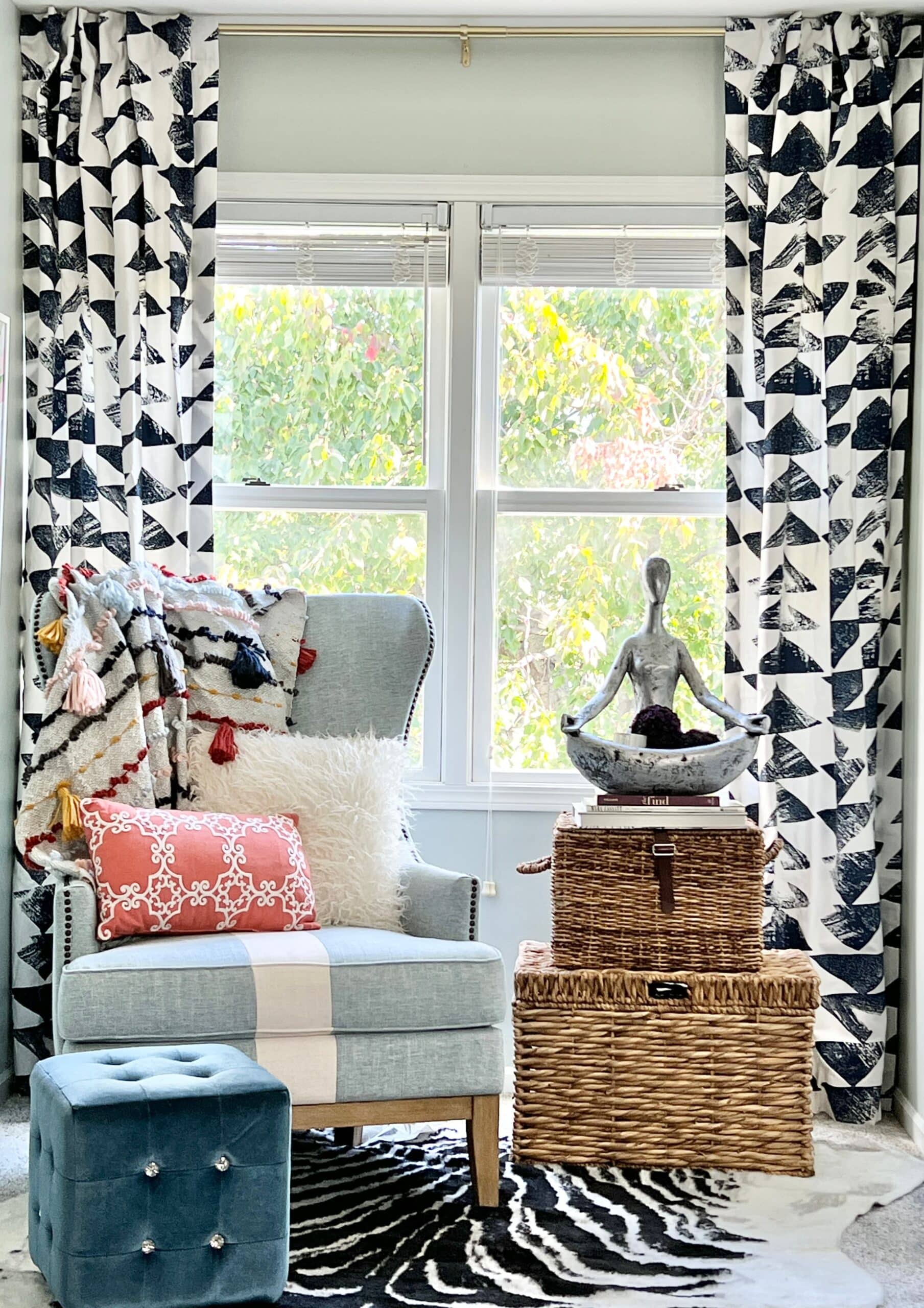 Escape with a Book: Inspiring Bedroom Reading Nook Ideas - Sonata Home ...