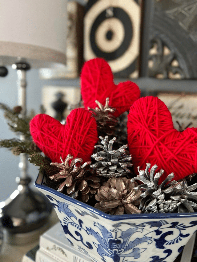 yarn wrapped valentines