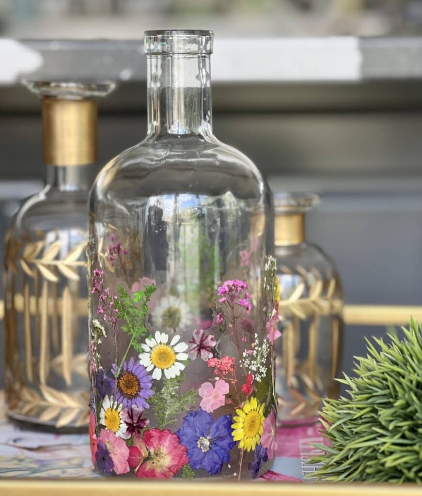 What to Put in Decorative Glass Jars in the Kitchen - Sonata Home Design