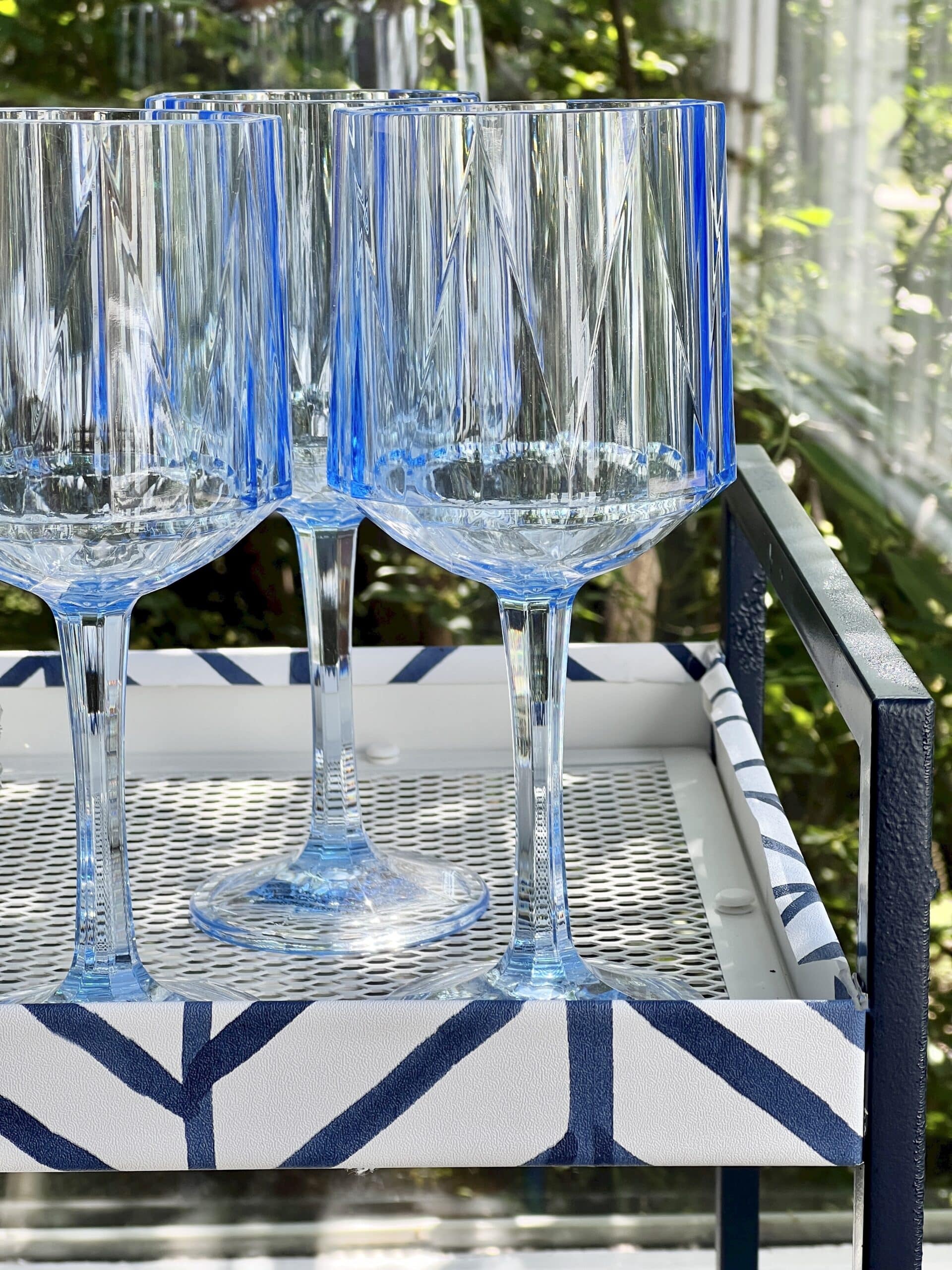 Easy DIY Holiday Drink Station Soda Bar Tablescape