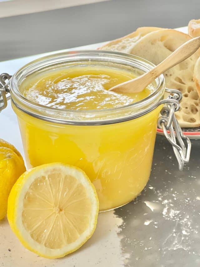 Smooth & Zesty Lemon Curd Recipe