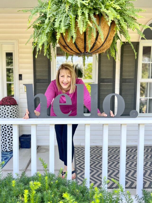 NewNeighborGiftsFrontPorch