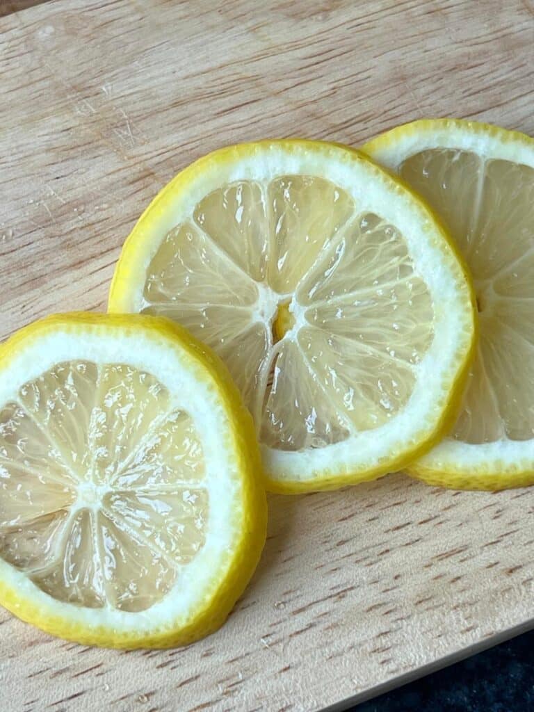 Lemon slices for simmer pot recipes.