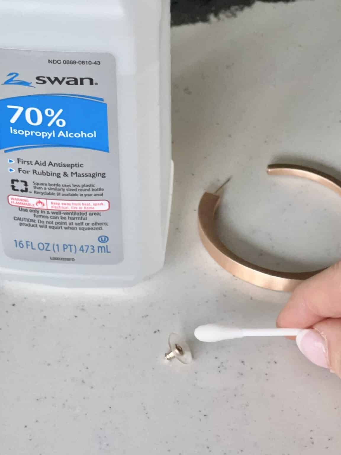 Why Do My Ears Hurt When I Wear Earrings? Top Solutions! Sonata Home