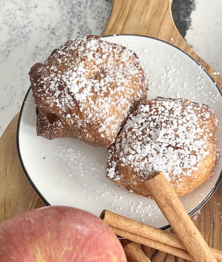 How to Make a Yummy Cinnamon Apple Beignet Recipe