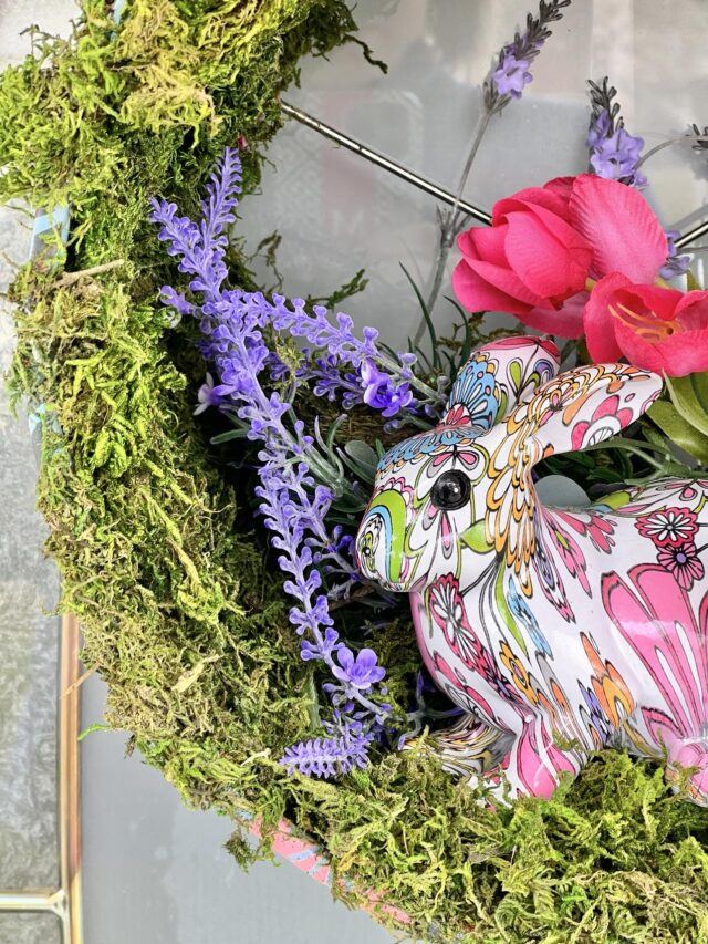 cropped-A-colorful-bunny-in-a-DIY-Lampshade-Door-Wreath-Sonata-Home-Design.jpg