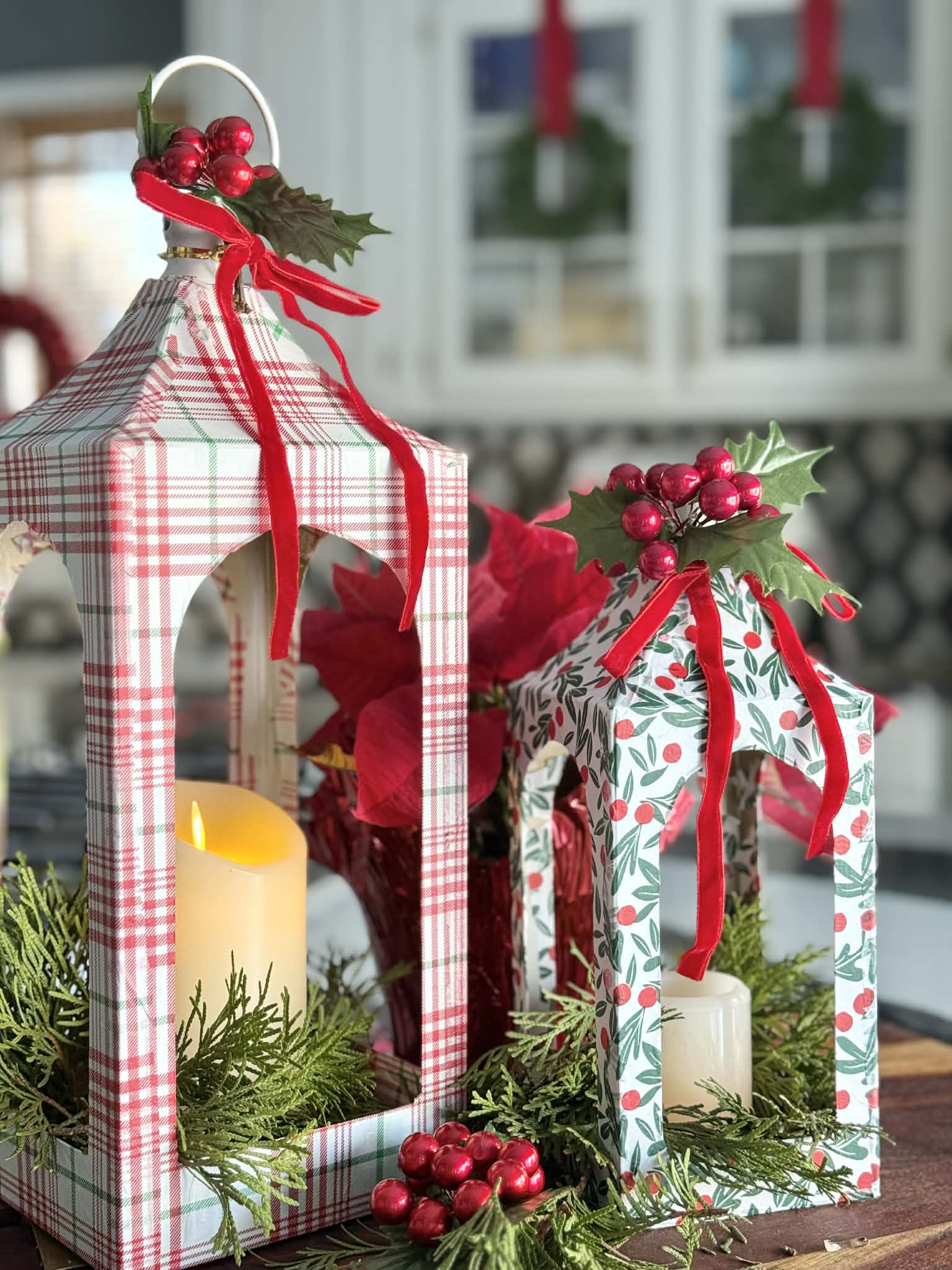 How to Make an Easy (and Adorable!) DIY Christmas Lantern
