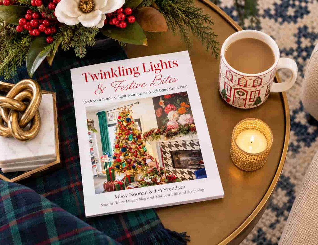 The holiday entertaining E-Book "Twinkling Lights and Festive Bites"